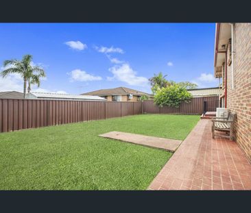 23 Aplin Road, Bonnyrigg Heights, NSW 2177 - Photo 2