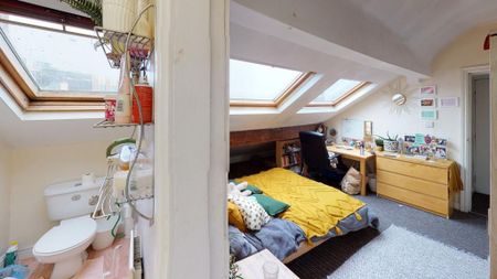 2 bedroom flat to rent - Photo 3