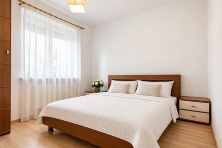 Duże 2 pokojowe mieszkanie, balkon, garaż 56.1 m² - Photo 4