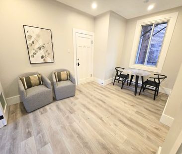 3416 Av. Patricia, Montréal (Côte-des-Neiges, QC H4B - Photo 1