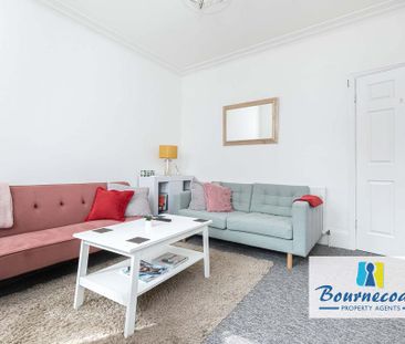 2 bedroom ground floor flat to rent - Photo 4