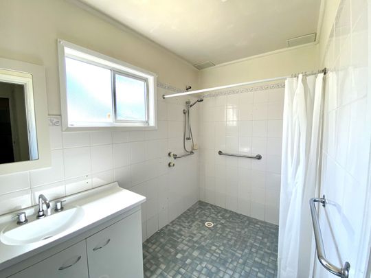 Modern Four Bedroom Home - Photo 1