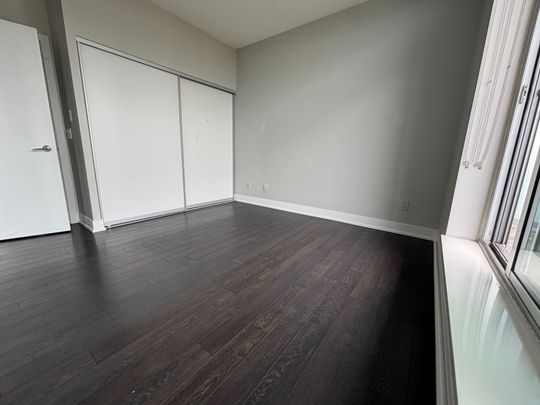 For Lease - 90 Stadium Road Unit# 905, Toronto, Ontario - Photo 1