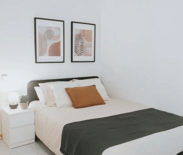 Room in a shared 4-bedroom apartment for rent in el Gòtic - Foto 4