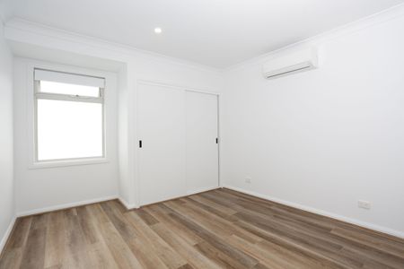 Modern Living in Thomastown - Photo 4