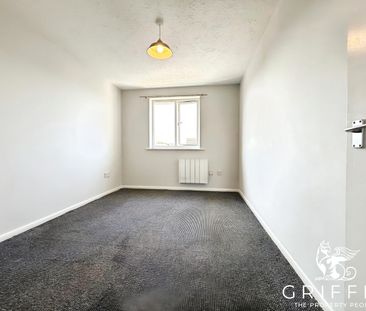 Waterville Drive, Vange, Basildon, SS16 - Photo 1