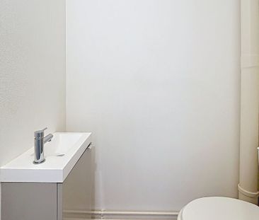 Appartement à louer - REIMS - SAINT REMI - Photo 5