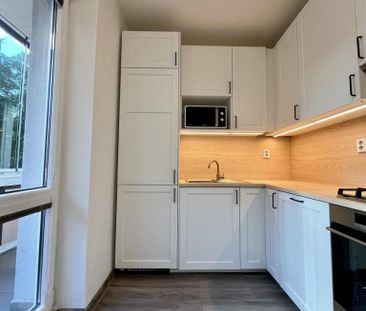 Pronájem bytuRenting an apartment 2+1, 55 m2 - Photo 6