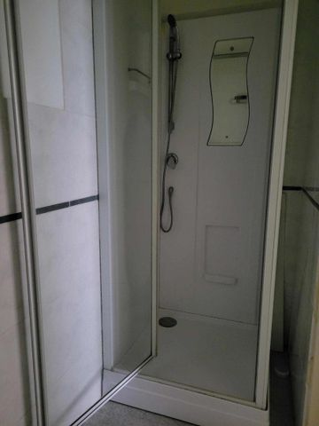 Location Appartement 2 pièces 58m² HAUSSY 59294 - Photo 3