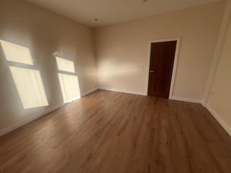 4 bedroom terraced house to rent - Photo 4