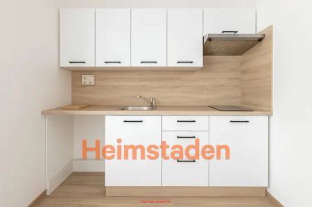 Pronájem bytu 1+kk 22 m - Fotografie 2