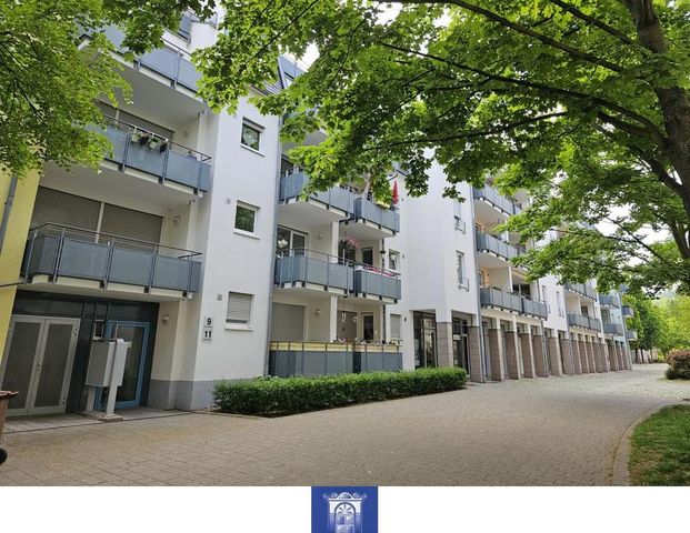 Ihre erste eigene Wohnung mit Balkon und Blick in den grünen Innenhof! - Foto 1