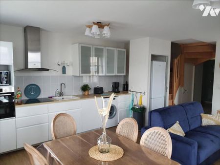 Sur les Quais, Pleine vue Port, Appartement de Type 3 en duplex MEUBLE - Photo 2