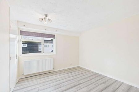 St. Martins Way, Thetford, IP24 - Photo 4