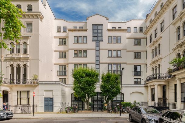 Kensington Gardens Square, Notting Hill, W2, London - Photo 1