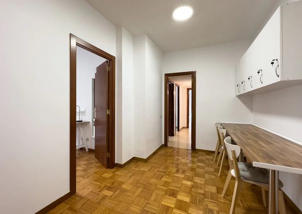 Ronda del Guinardó, Barcelona, Catalonia 08025