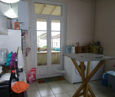 Location Appartement 3 pièces 77m² AGEN 47000 - Photo 1