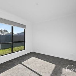 2B Reedsdale Court, Deloraine TAS 7304 - Photo 1