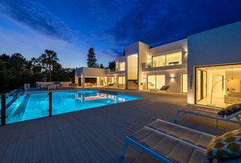 Luxury Villa for rent in Estepona, Spain