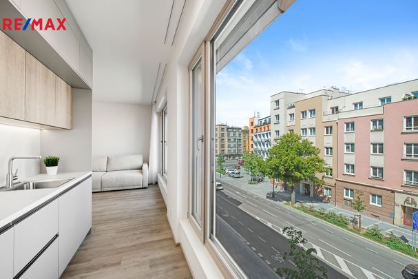 Pronájem bytu 1+kk v osobním vlastnictví 36 m², Praha 3 - Žižkov - Fotografie 1