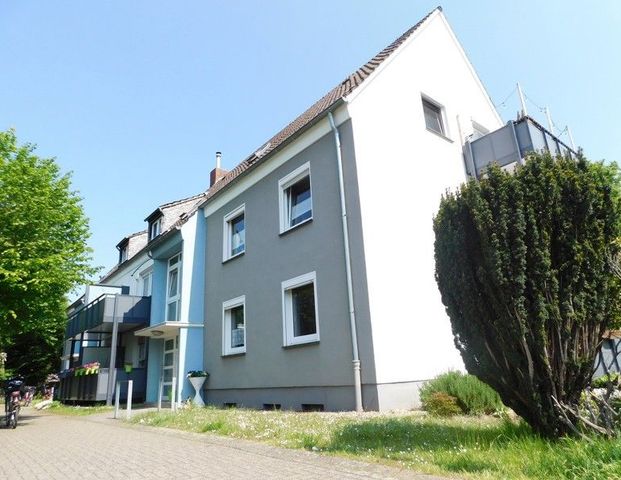Gemütliche 2-Zi.-Whg. mit neuem Bad, neuem Boden und sonnigem Balkon - Foto 1