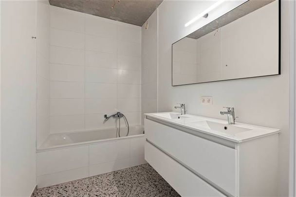 Appartement te huur - Photo 1