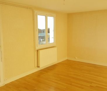 Location Appartement 3 pièces 65m² BOURGES 18000 - Photo 5