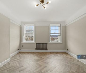 3 bedroom flat to rent - Photo 1