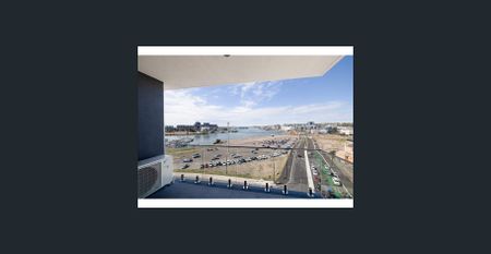 Stunning 1-Bedroom Apartment with Waterview's - Photo 4