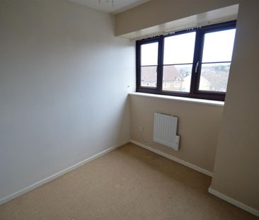 Fairways Avenue, Coleford - Photo 2