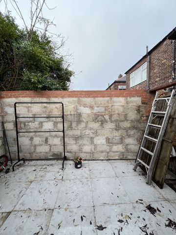 Room in a Shared House, Vale Street, M11 - Photo 2