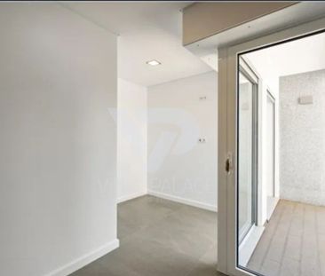 3 room luxury Flat for rent in Quinta das Marianas (Parede), Cascai... - Photo 4