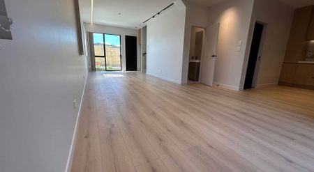 Modern Family Living in Prime Location - Photo 5