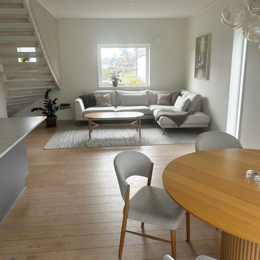 Triangelvägen, Hovmantorp - Foto 1