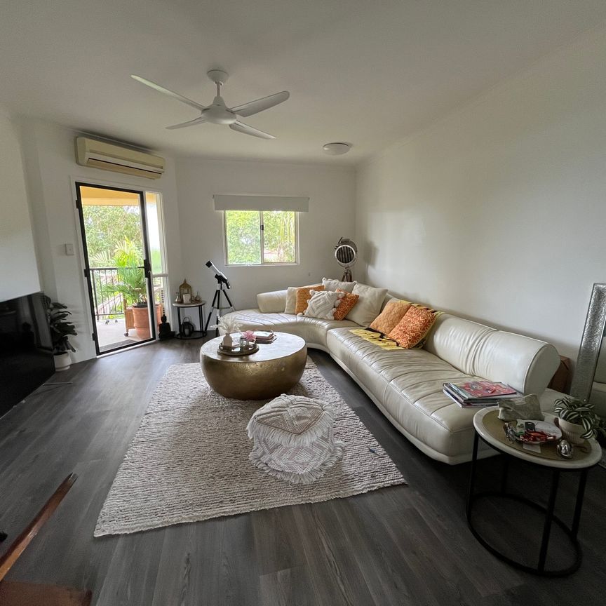 Trinity Beach - Photo 1