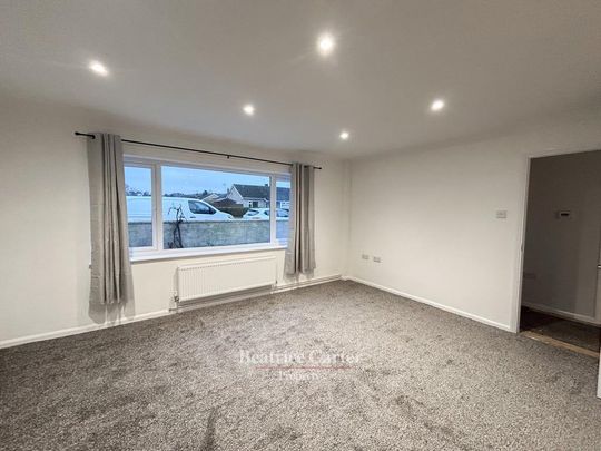 2 bedroom detached bungalow to rent - Photo 1