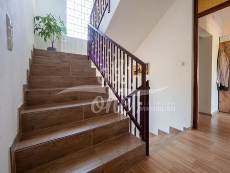 Idyllisches Einfamilienhaus in Grünlage mit großem Garten! - RESERVIERT- - Photo 2