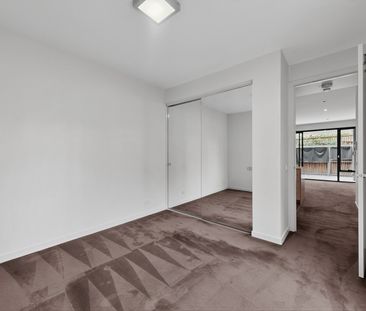 5/111 Riversdale Road, Hawthorn VIC 3122 - Apartment For Rent | Domain - Photo 1