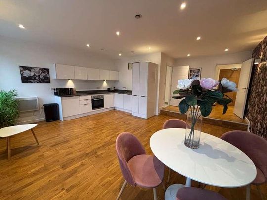 Church Street, Staines-upon-thames, Surrey, TW18 - Photo 1