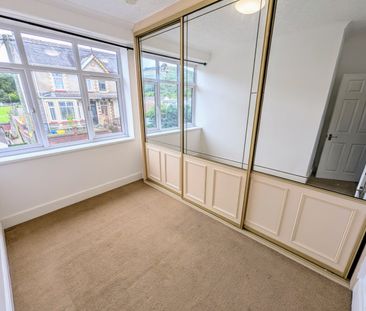 A 3 Bedroom Terraced - Photo 1