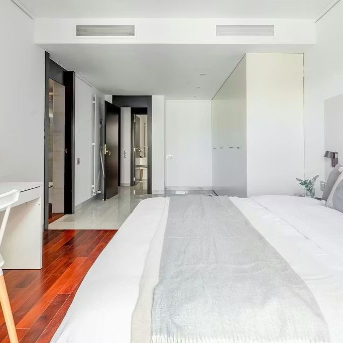 Carrer Comte de Montornés, Valencia, Valencian Community 46003 - Photo 1