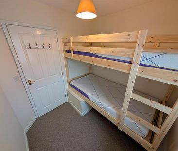 2 bedroom semi-detached house to rent - Photo 3