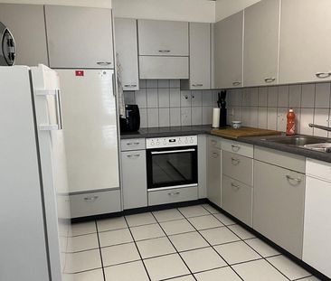 Ihr neues Zuhause: 4.5 Zimmerwohnung mit Balkon - Photo 4