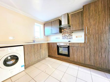 1 Bed Flat, Grove Road, LU1 - Photo 4