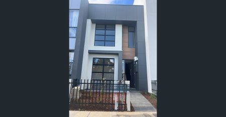 Semi-Furnished 3-Bedroom Home with Modern Features in Lightsview - Photo 5