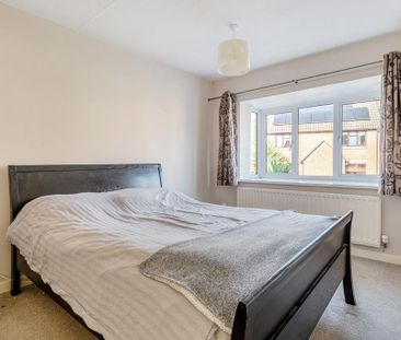 3 bedroom detached house to rent - Photo 6