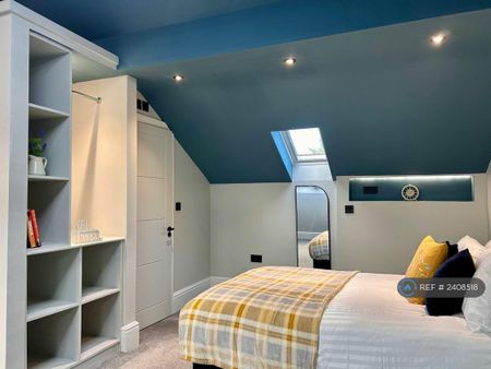 1 bedroom in a house share to rent - Photo 5