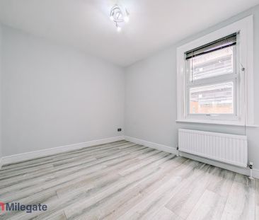 2 bedroom semi-detached house to rent - Photo 3