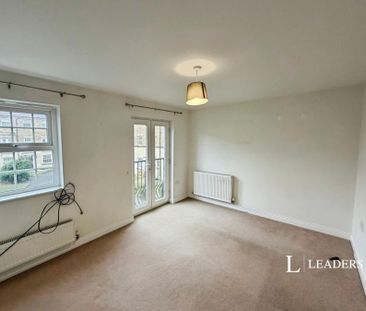 4 bedroom house to rent Squirrel Chase, Witham St. Hughs, Lincoln, ... - Photo 1