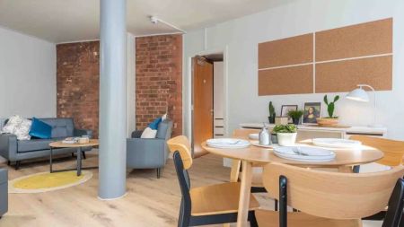 Bronze 3 Bed Duplex - Photo 4